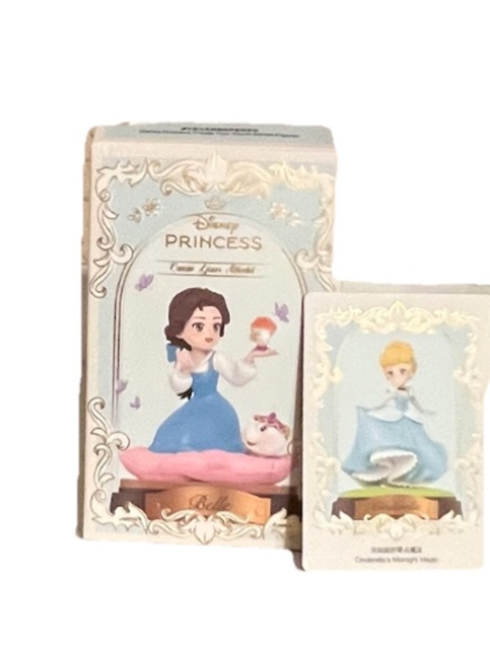 Decorative Princess Illustration Sculpture Set - Blue and Pink Accents